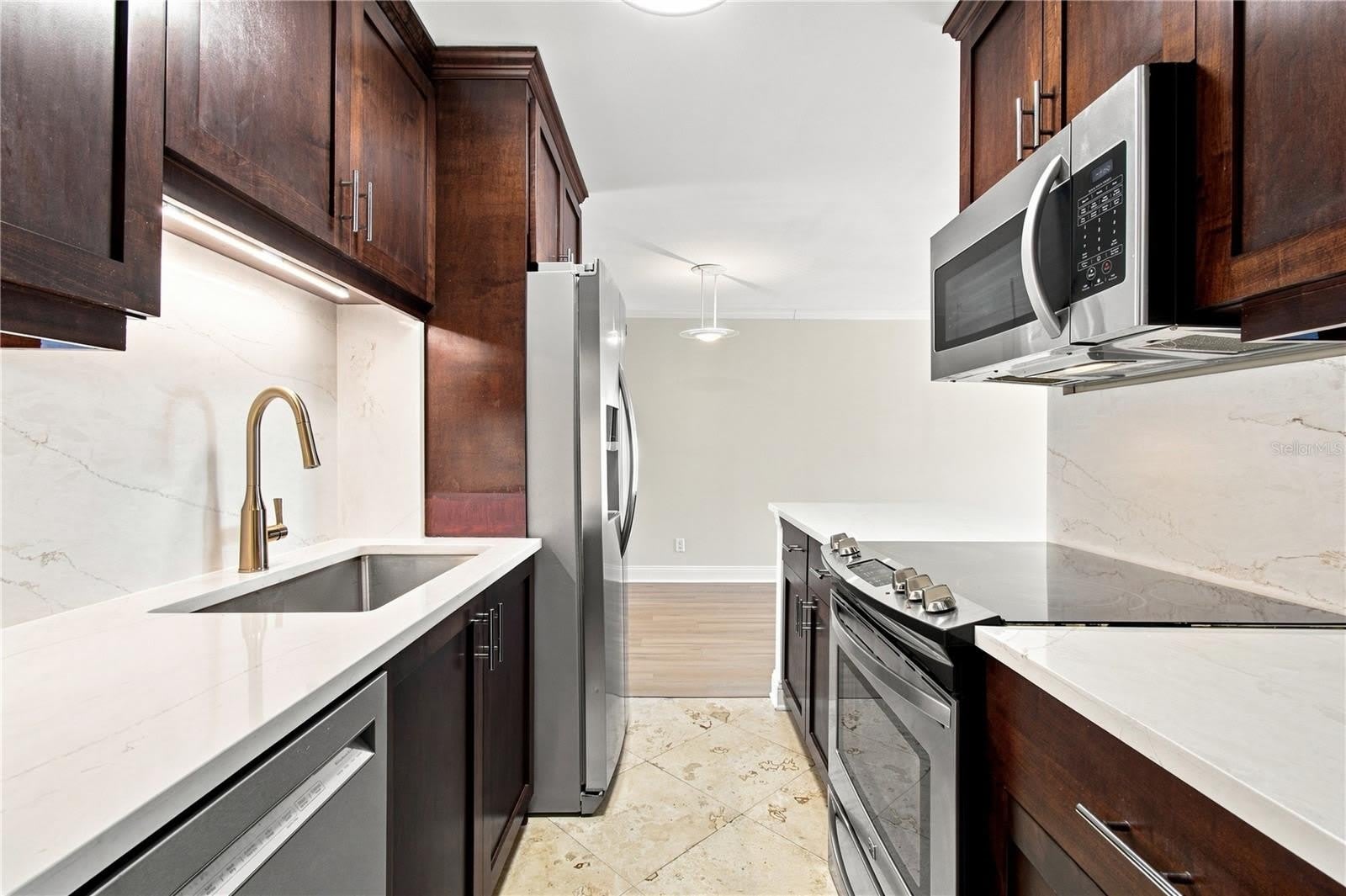 3325 BAYSHORE Boulevard – photo 3