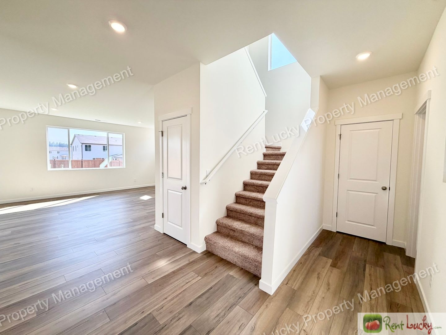 Newly Constructed 4 Bedroom Home In Bonney Lake With Mt Rainier Views – photo 3