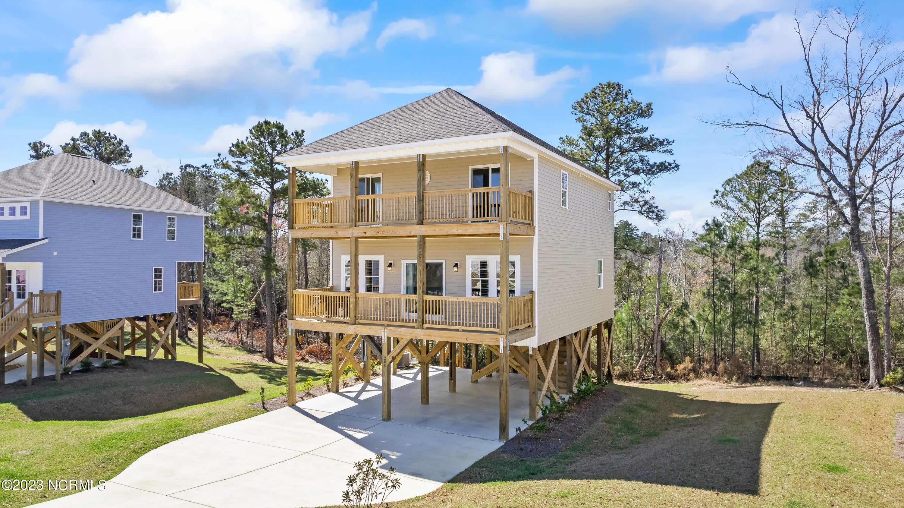 208 Broadleaf Drive – photo 2