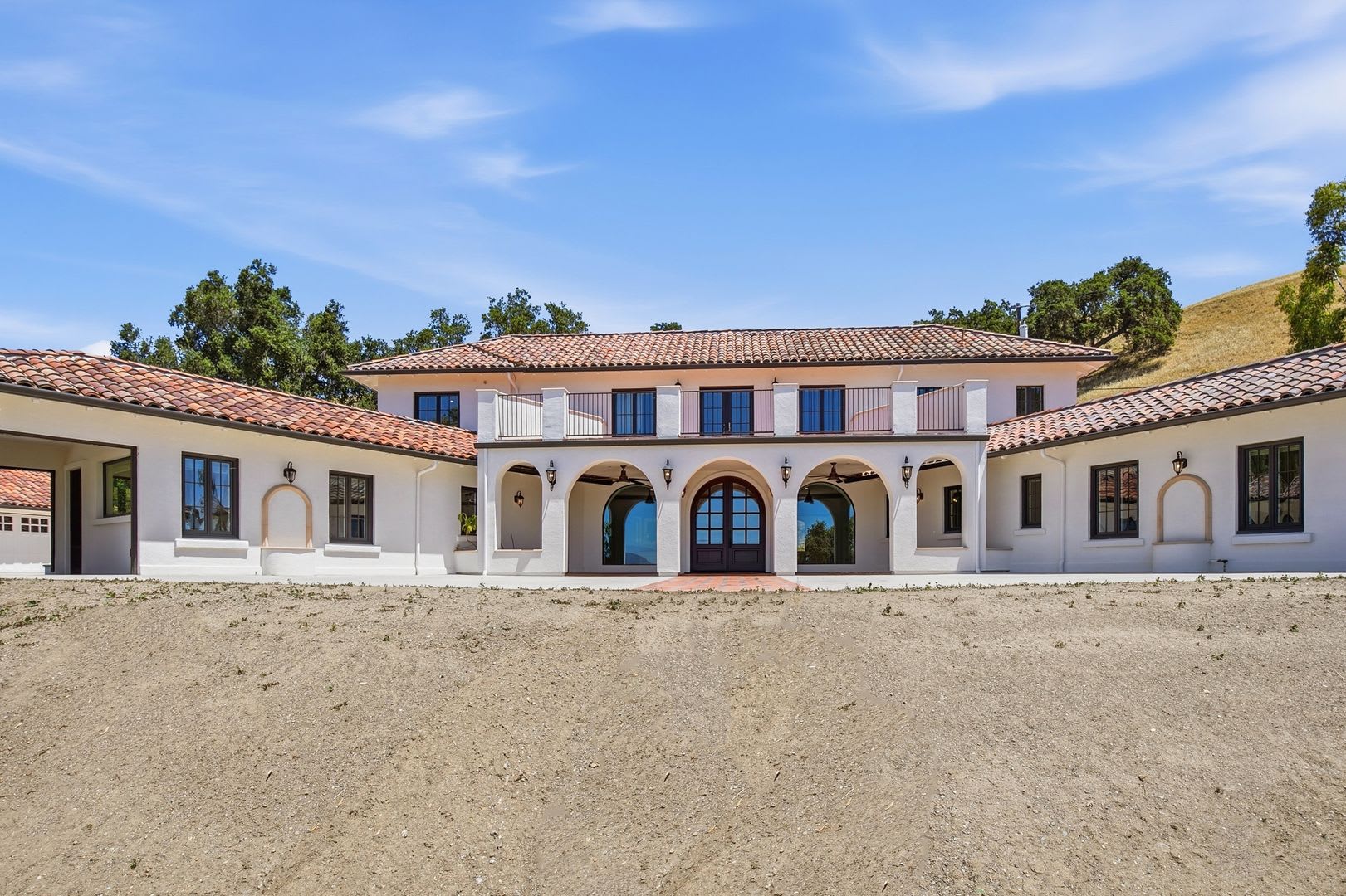 Luxury Foothills Estate – photo 2