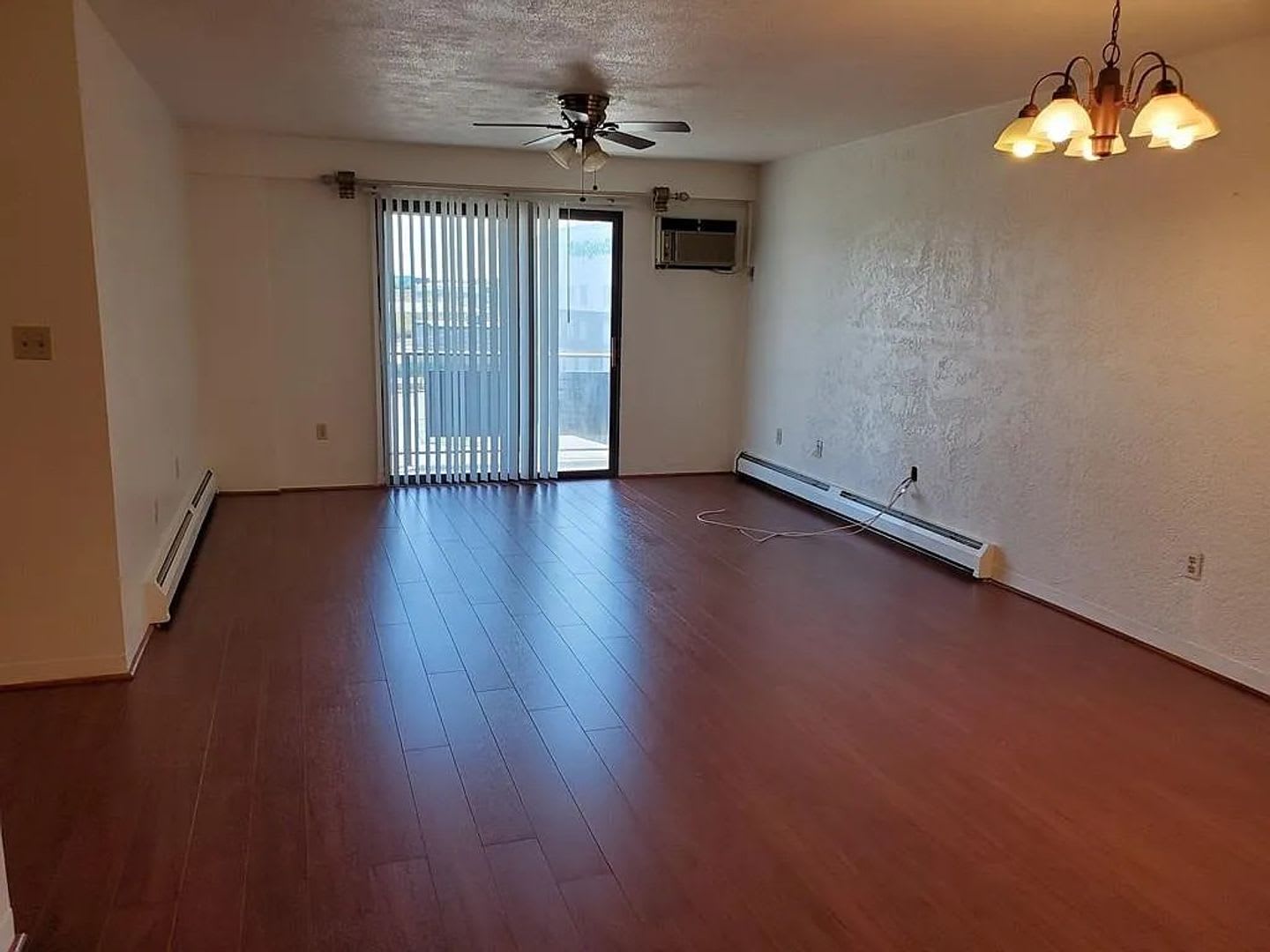 Welcome To 585 Revere Beach Parkway Unit 311 A Well Maintained 2 Bedroom 2 Bathroom Condominium Conveniently Located Near Beachmont T Station And Revere Beach – photo 5