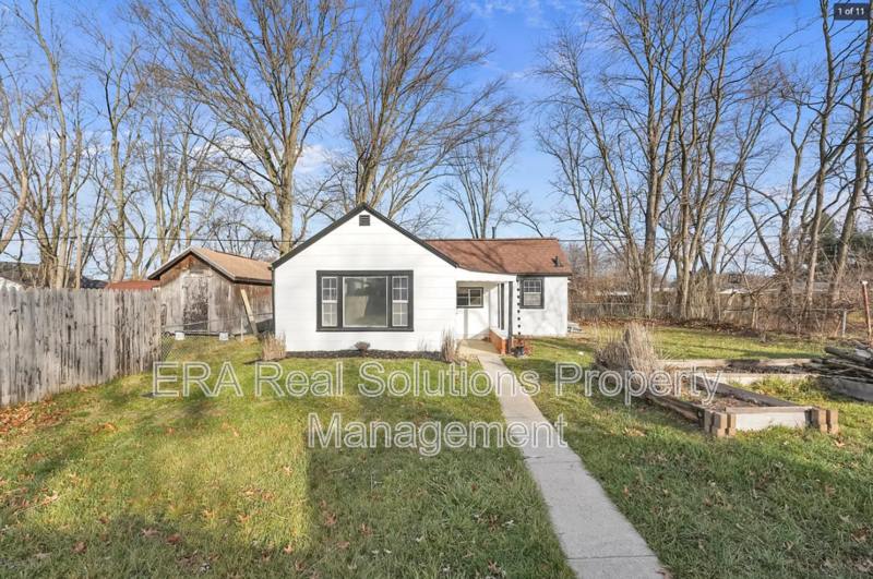 2704 Kilbourne Ave – photo 3