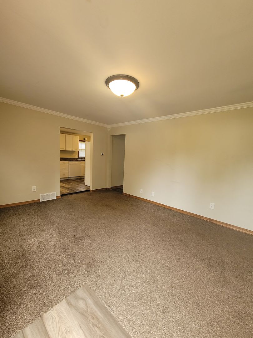 2 Bedroom Home! – photo 2