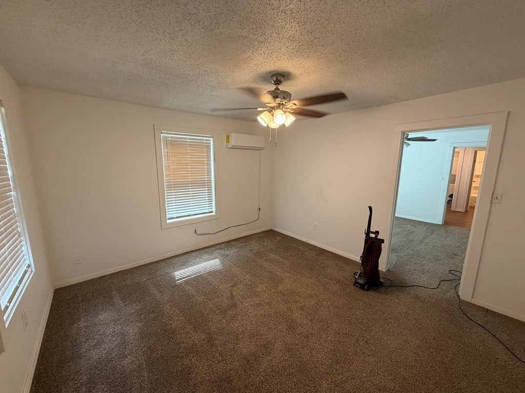 702 W Kansas – photo 3