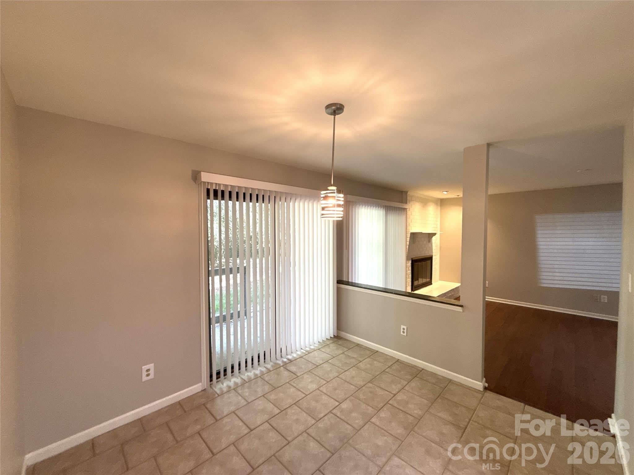 11002 Harrowfield Road – photo 4