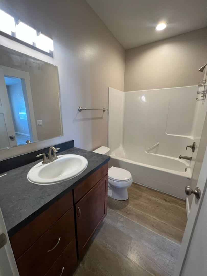 215 W Whitman St – photo 5