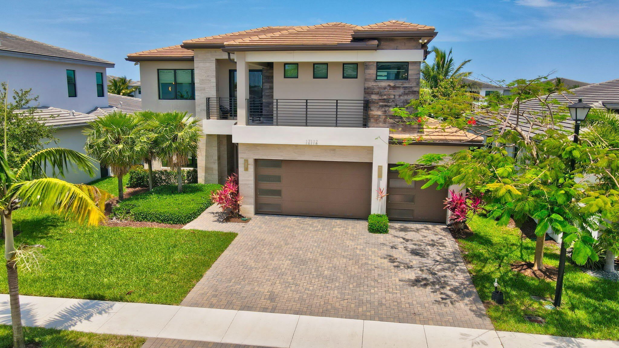17112 Aquavera Way – photo 4