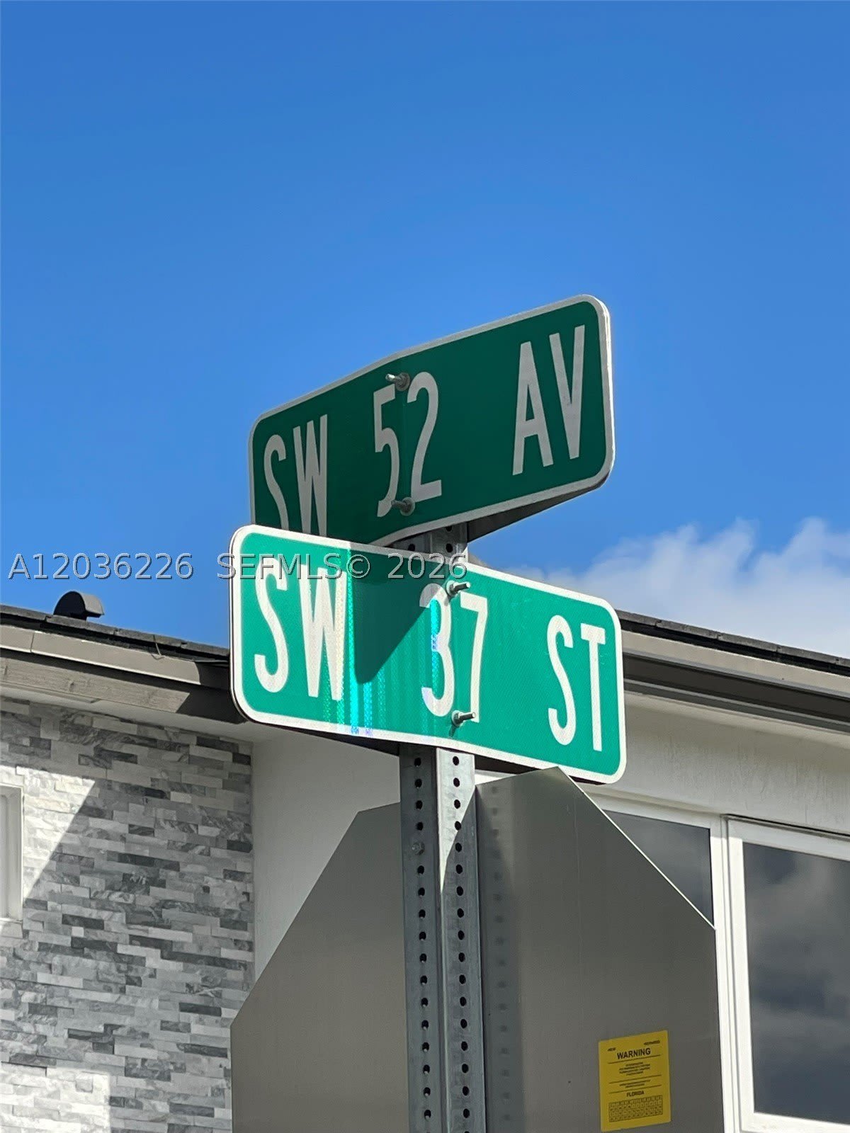 3770 SW 50th Ave – photo 3