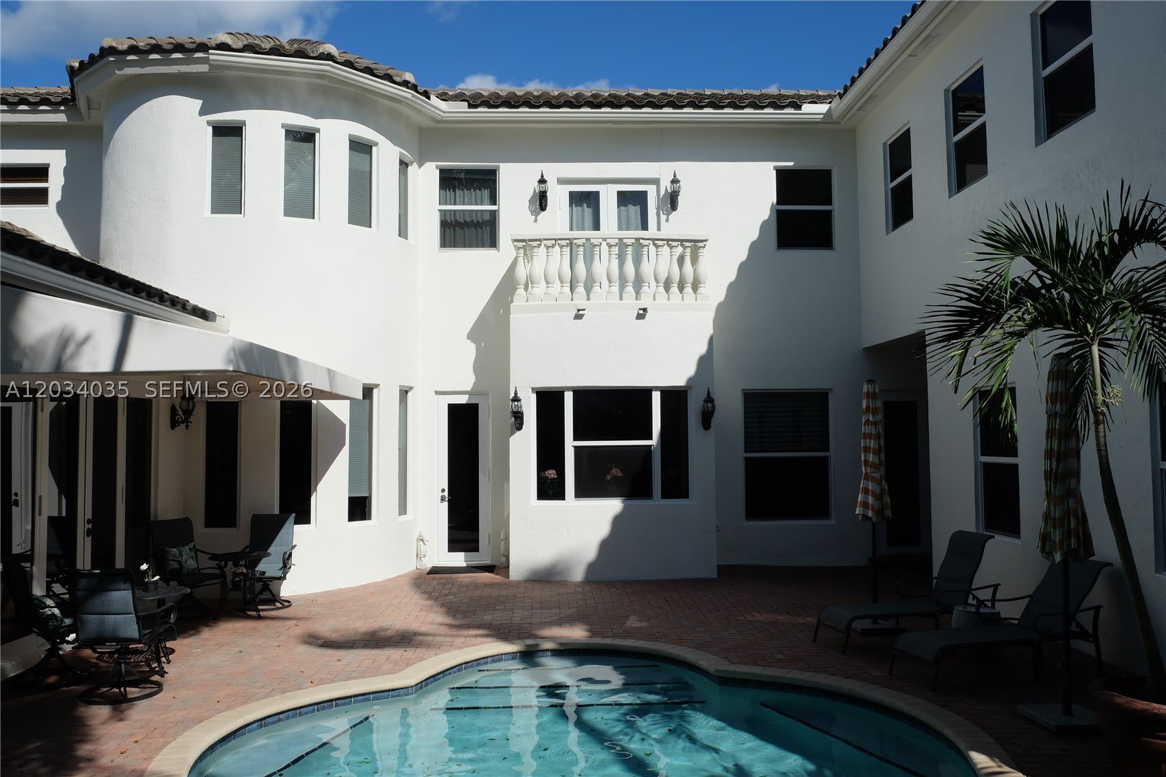375 SW 16th St – photo 3