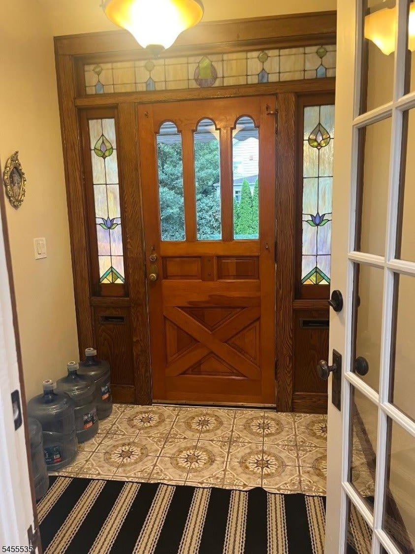 56 Seger Ave – photo 3