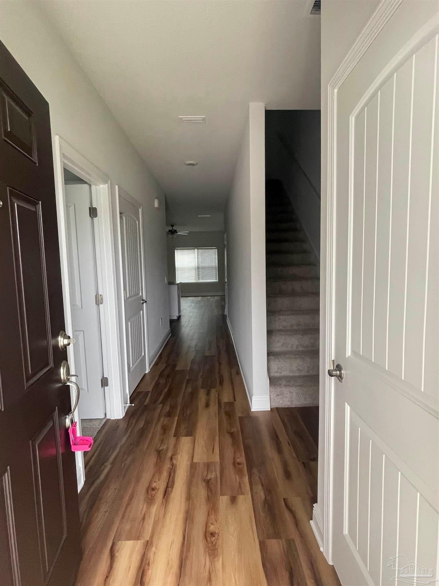 384 Hilburn Ln – photo 2