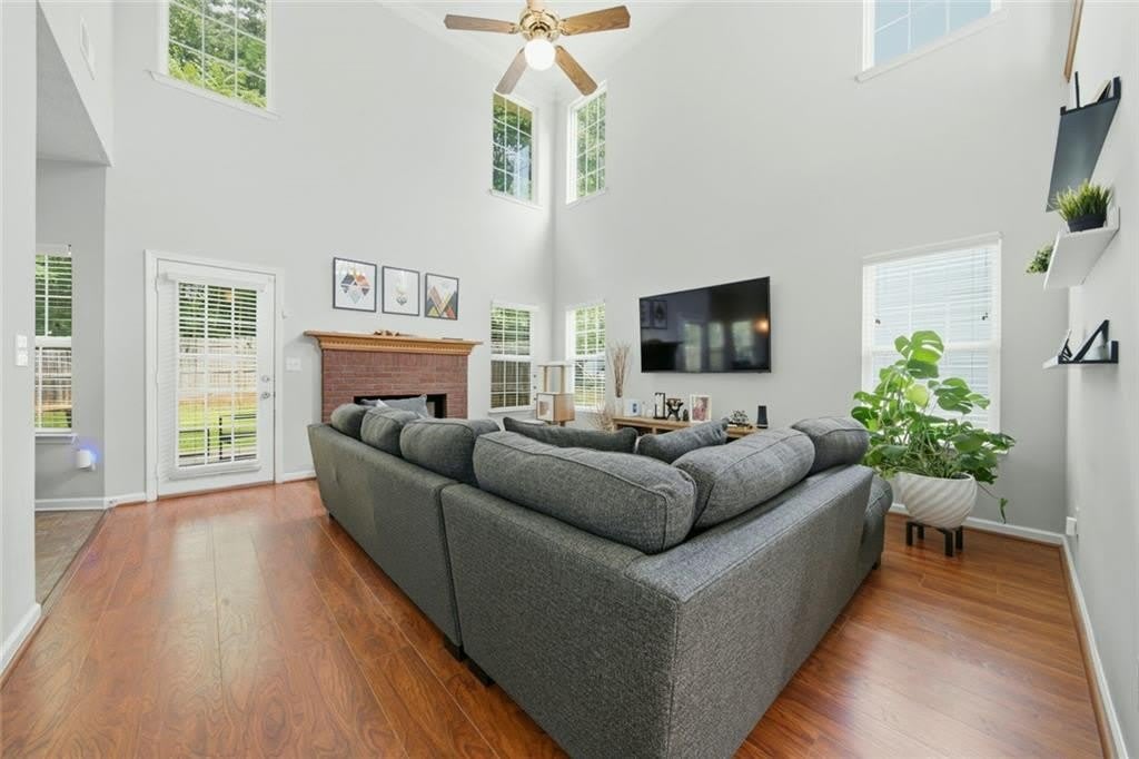 983 ASPEN DR – photo 5