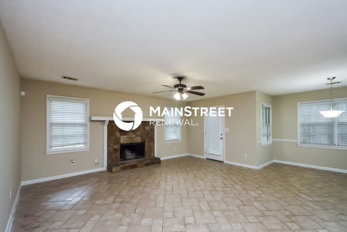 105 Stone Creek Drive – photo 2