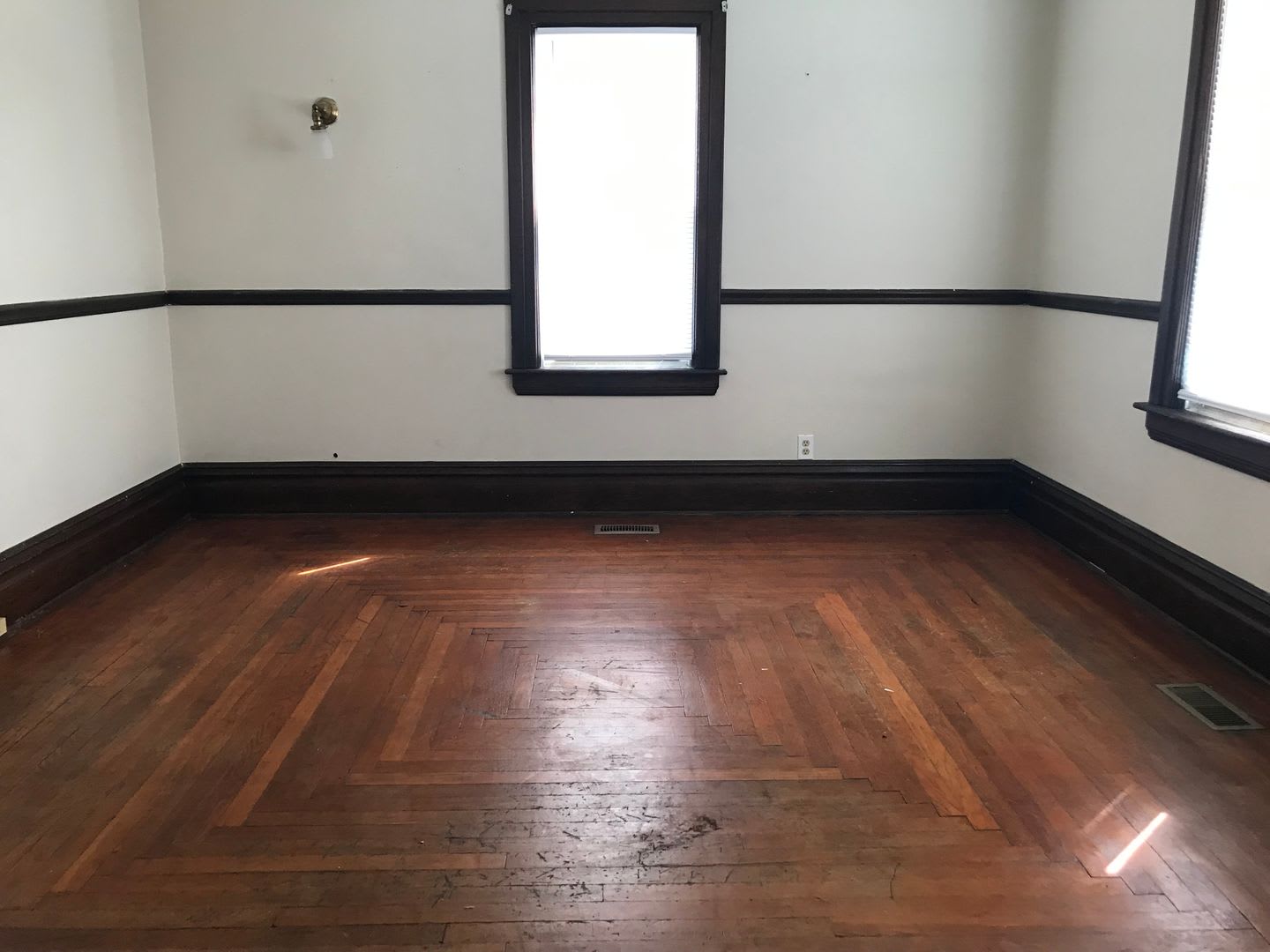 Spacious Two-Story Home – photo 4