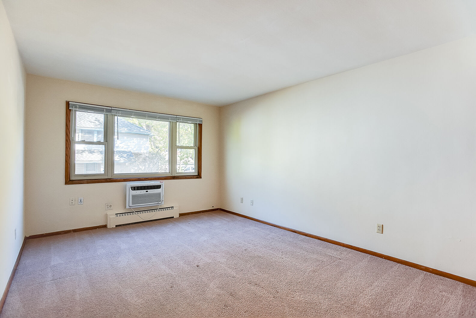 424 W 24Th Street – photo 5