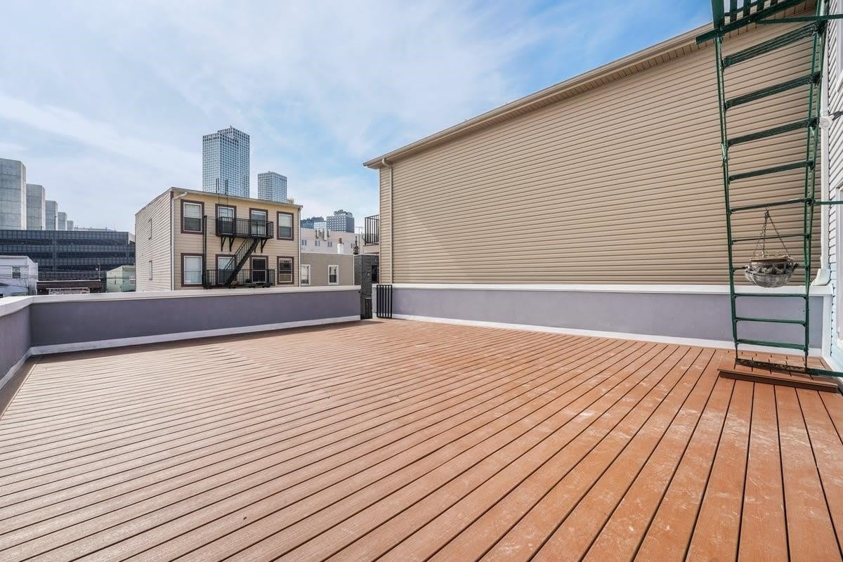 97 ST PAULS AVE – photo 1