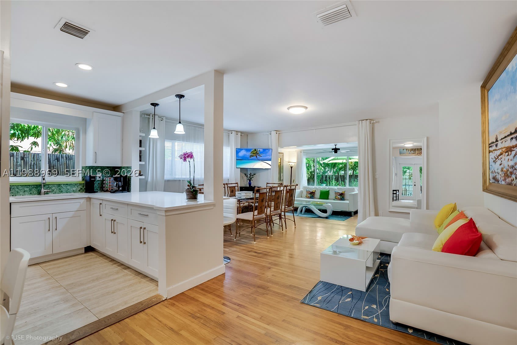 113 SW 2nd St – photo 2