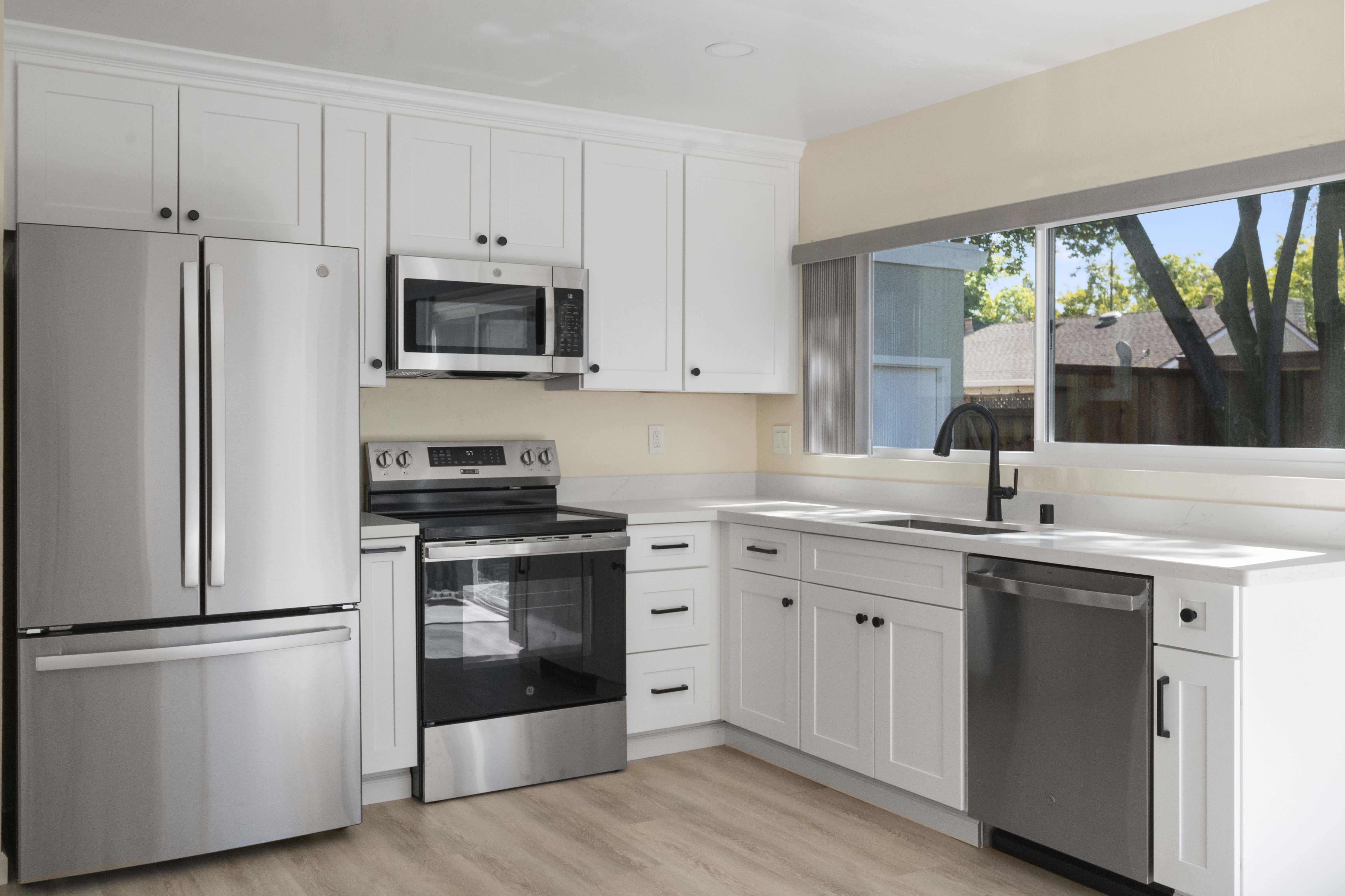 96 Bernal Rd – photo 2