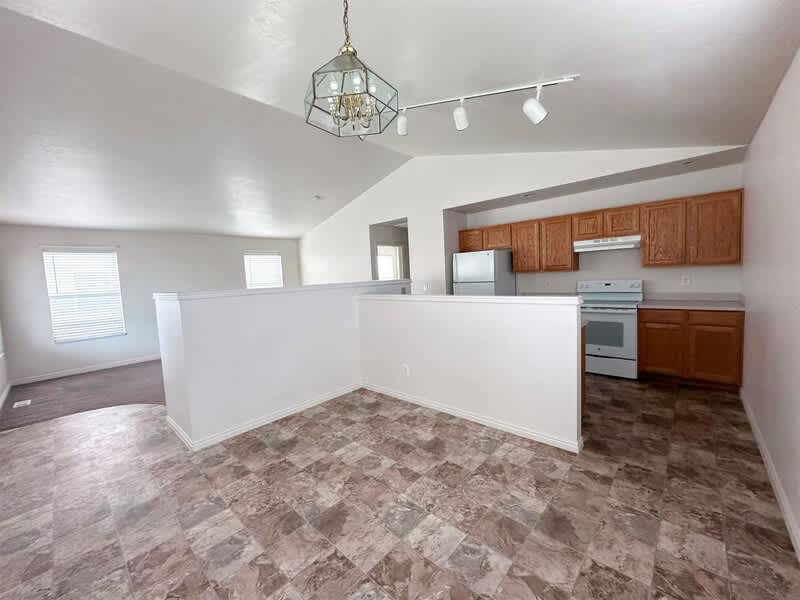 315 N 270 W – photo 4