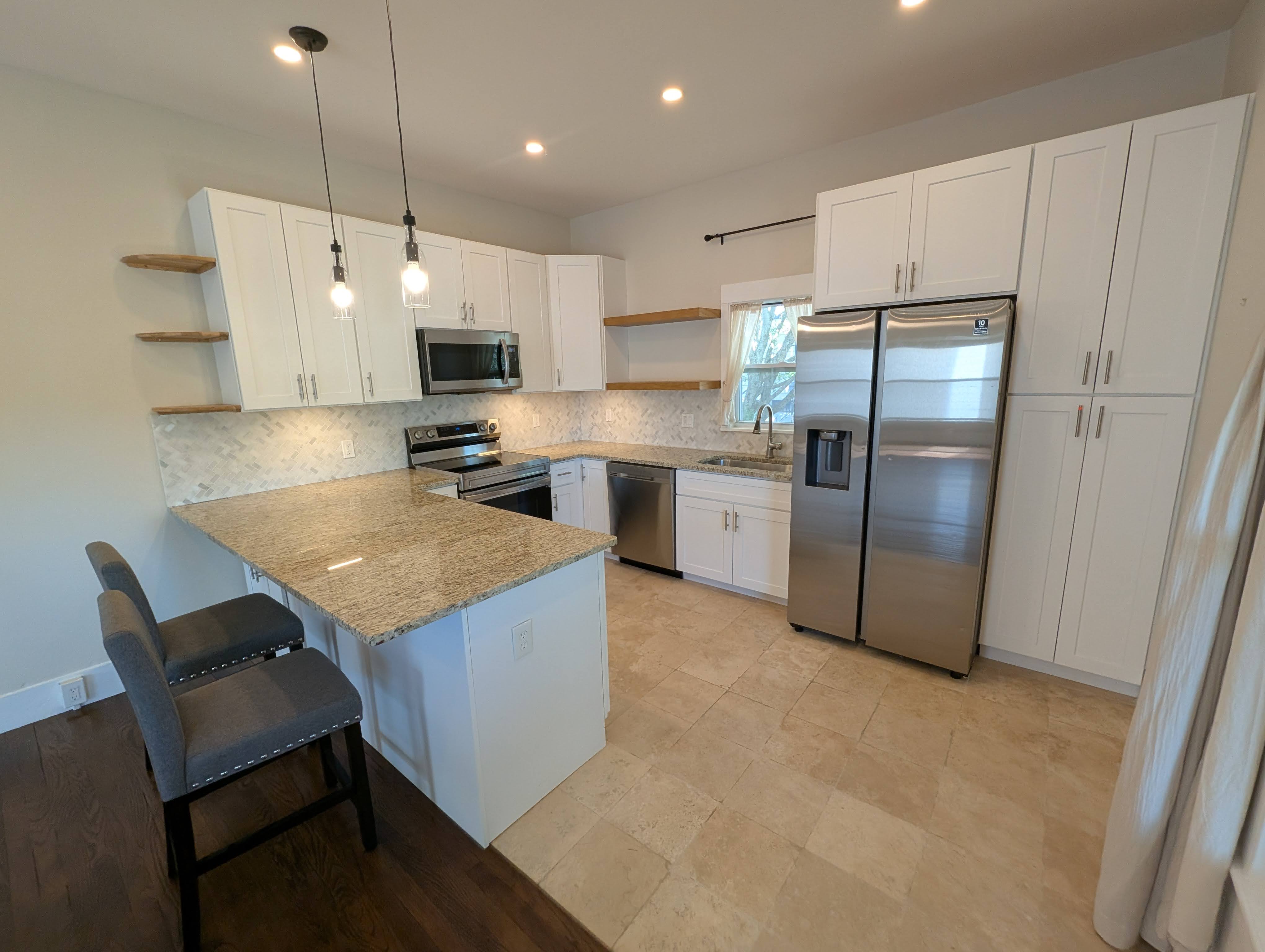 30 Woodrow Ave – photo 1