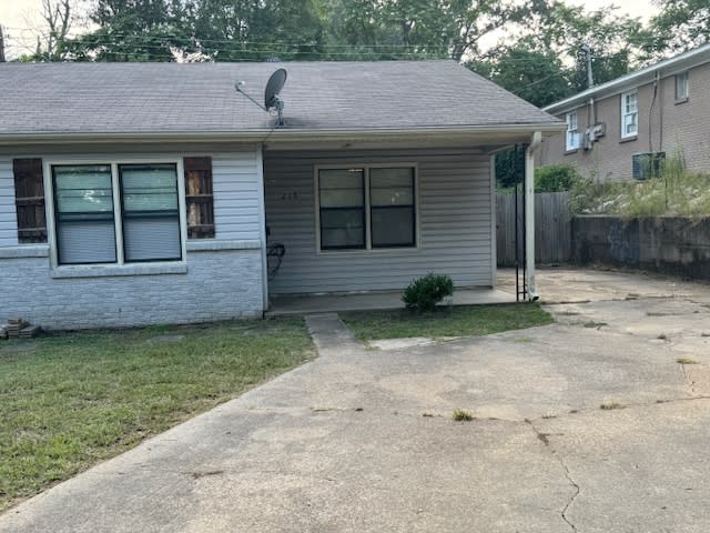 218 Pekin St. – photo 2