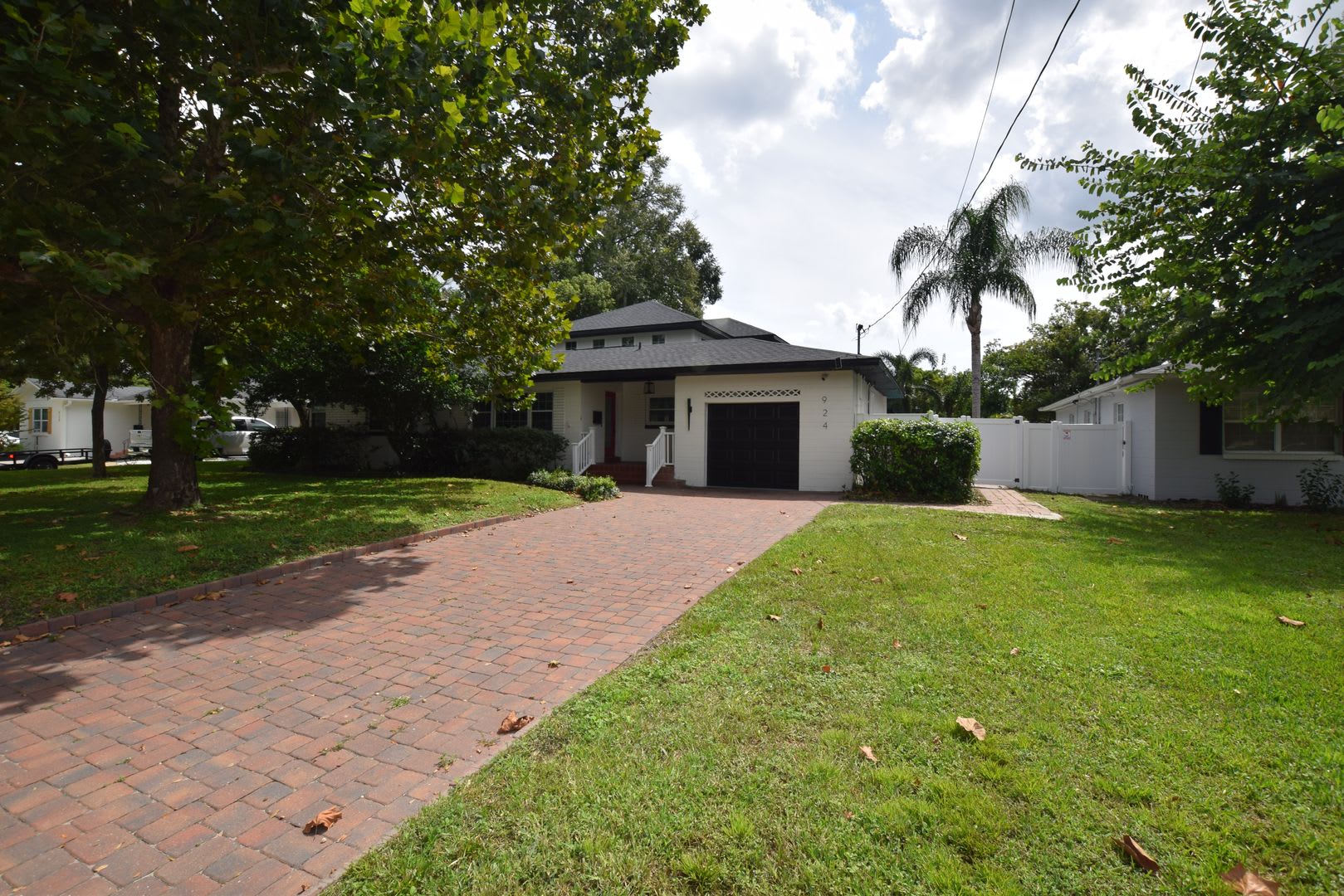 3 bedrooms/ 2.5 baths home for rent at 924 Boardman St. Orlando, FL 32804 – photo 1