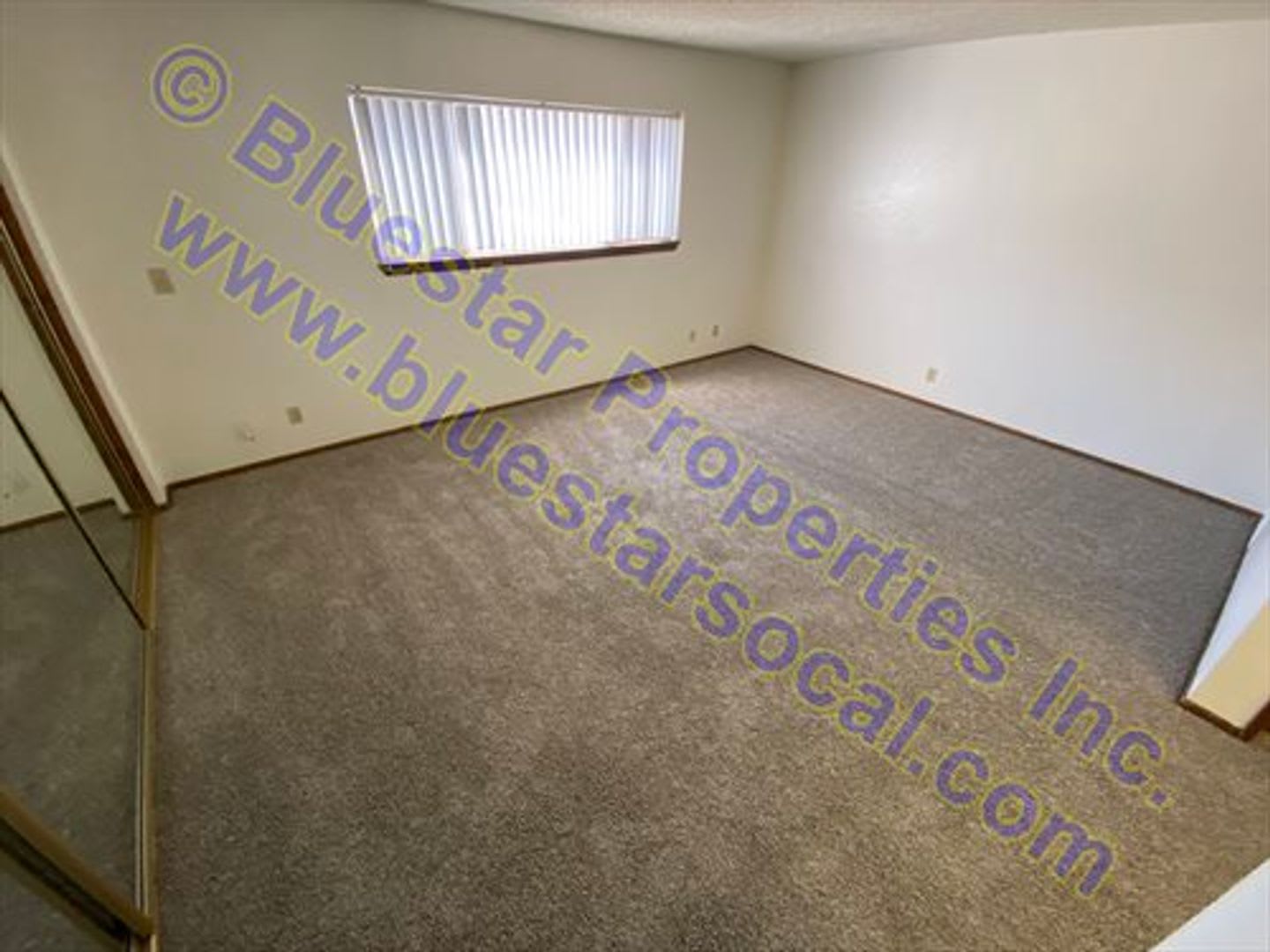JUST LISTED IN APPLE VALLEY!!!! – photo 3