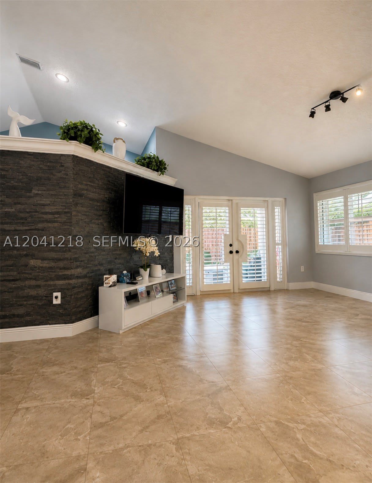 12224 Nw 30Th Mnr – photo 3
