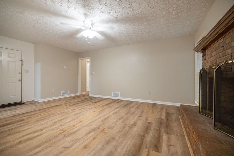1151 Brookwood Drive – photo 3