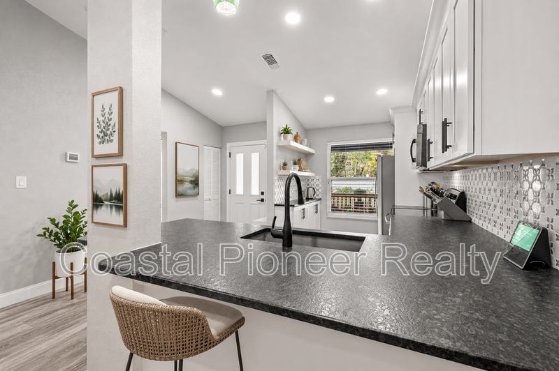 124 Anclote Rd – photo 5