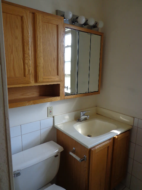 111 E Gorham – photo 3