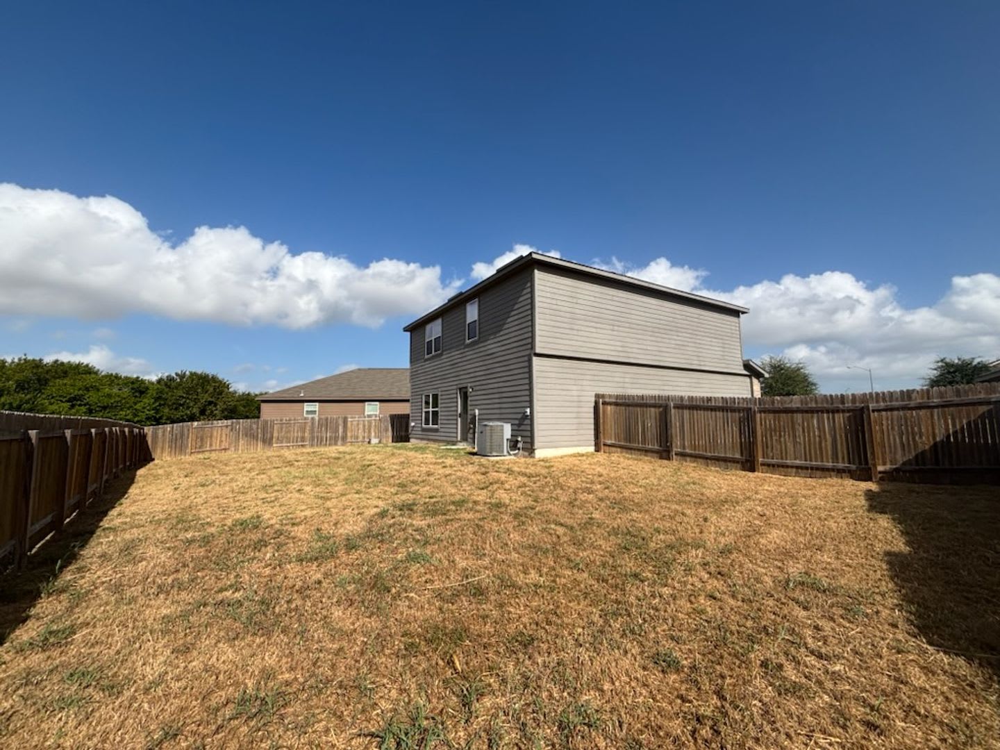 2542 SF – photo 5