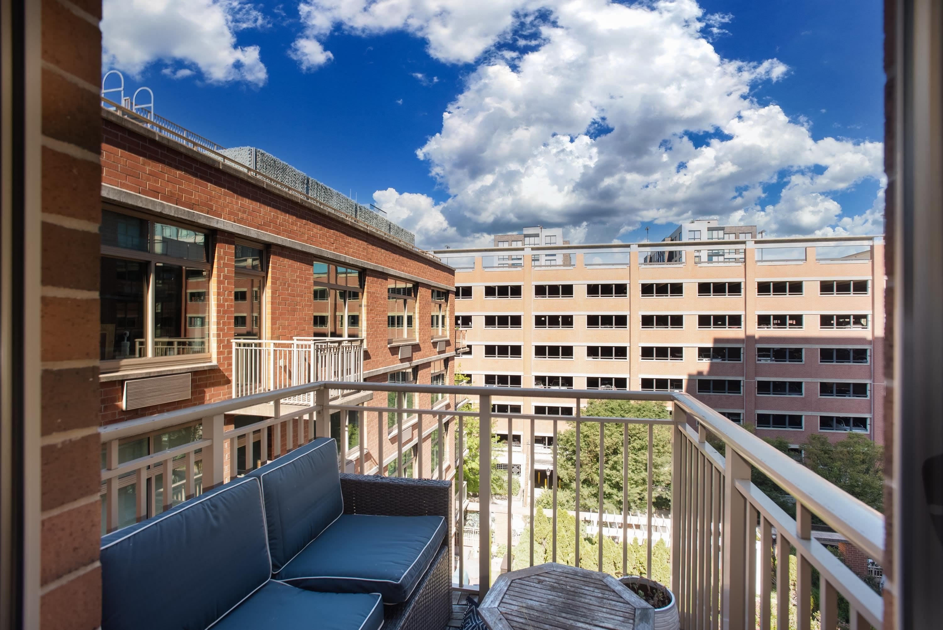 1450 WASHINGTON ST – photo 5