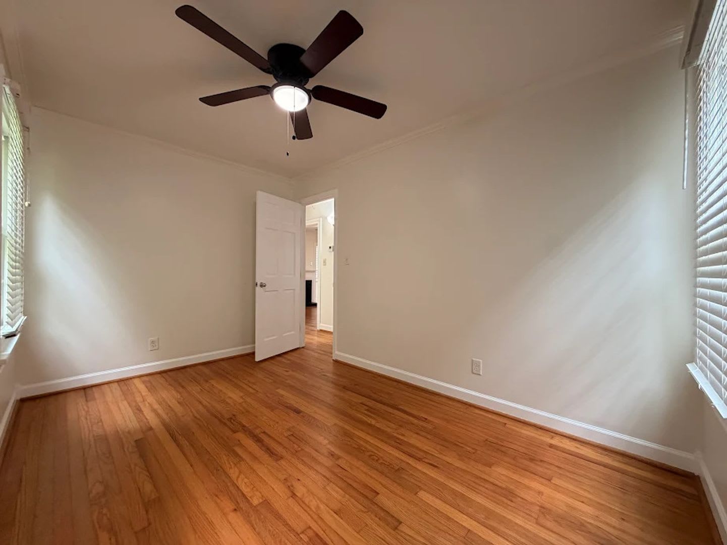Charming 2 Bedroom 1 Bath In Atlanta Get 50 Off Your First Month Rent – photo 5
