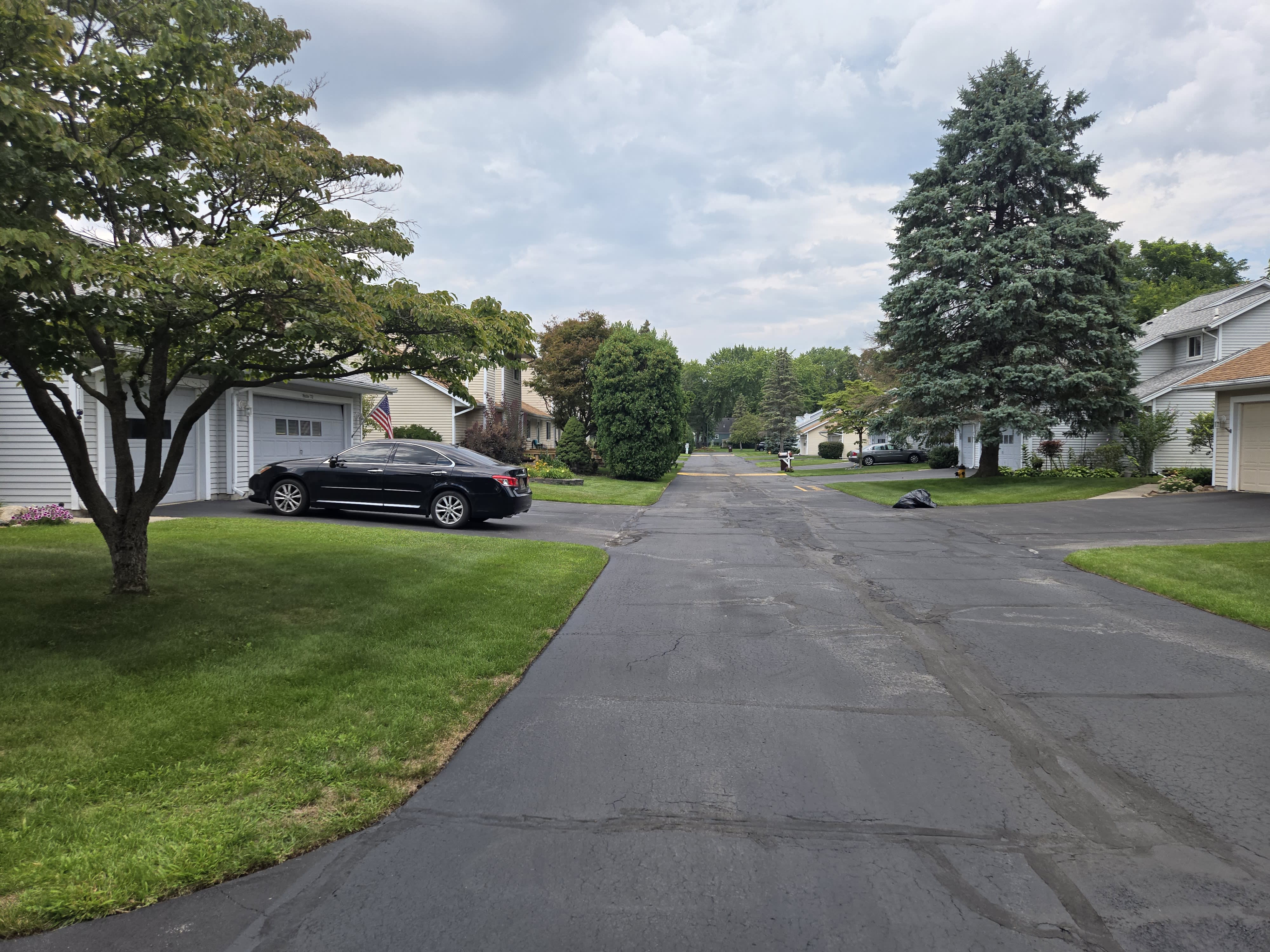 6955 Dorr St – photo 4