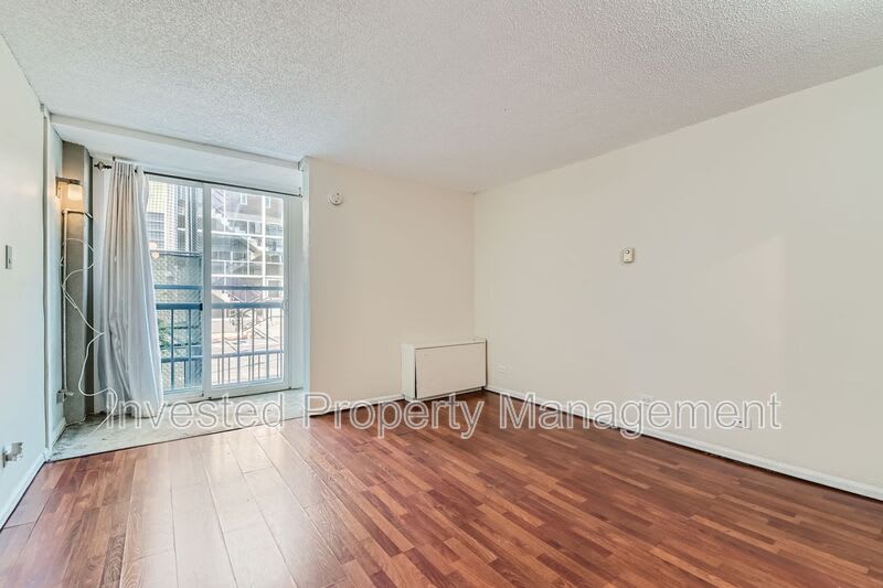 830 Sherman St – photo 5