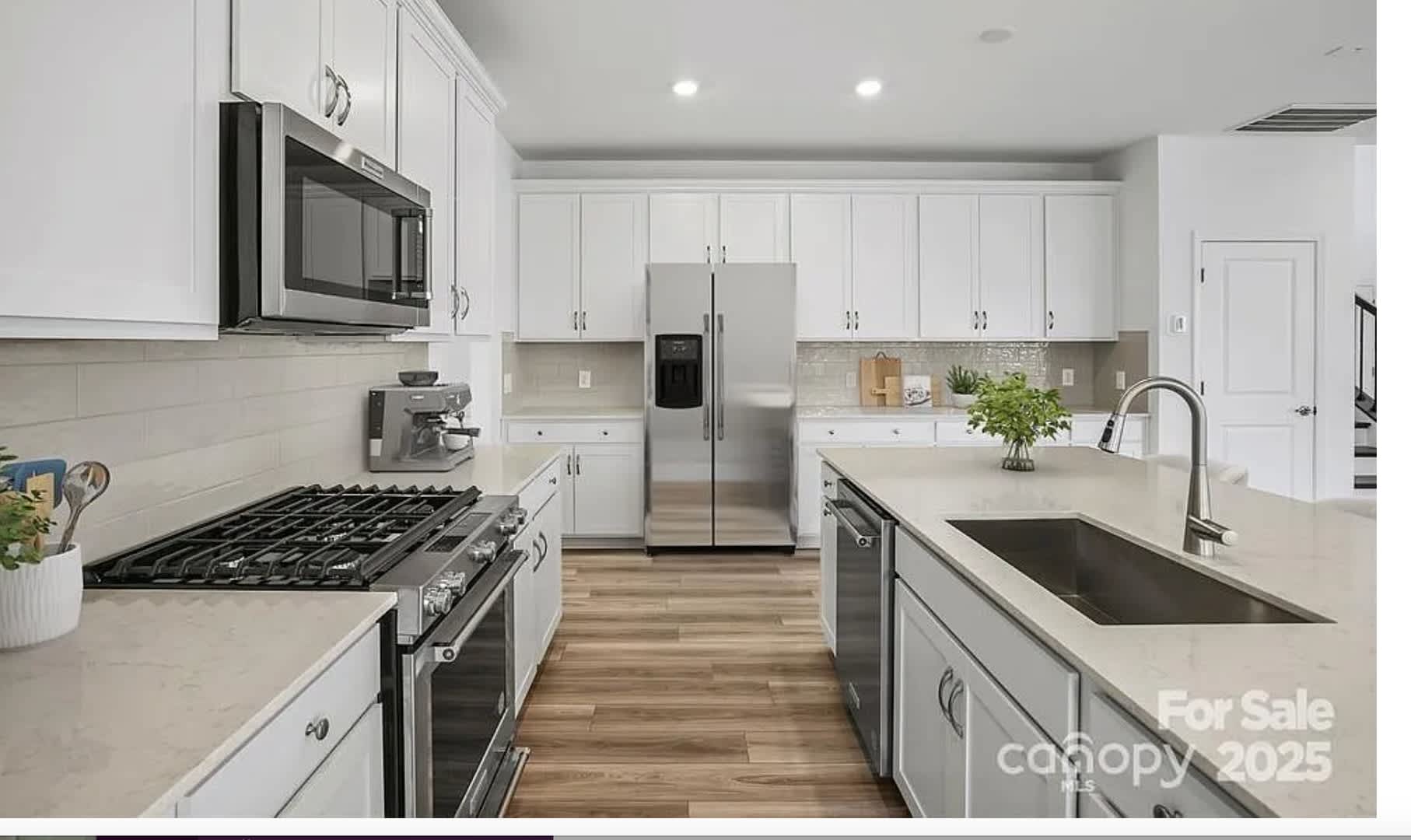 Room in 4 Bedroom Home at Walnut Hill Rd NW – photo 1