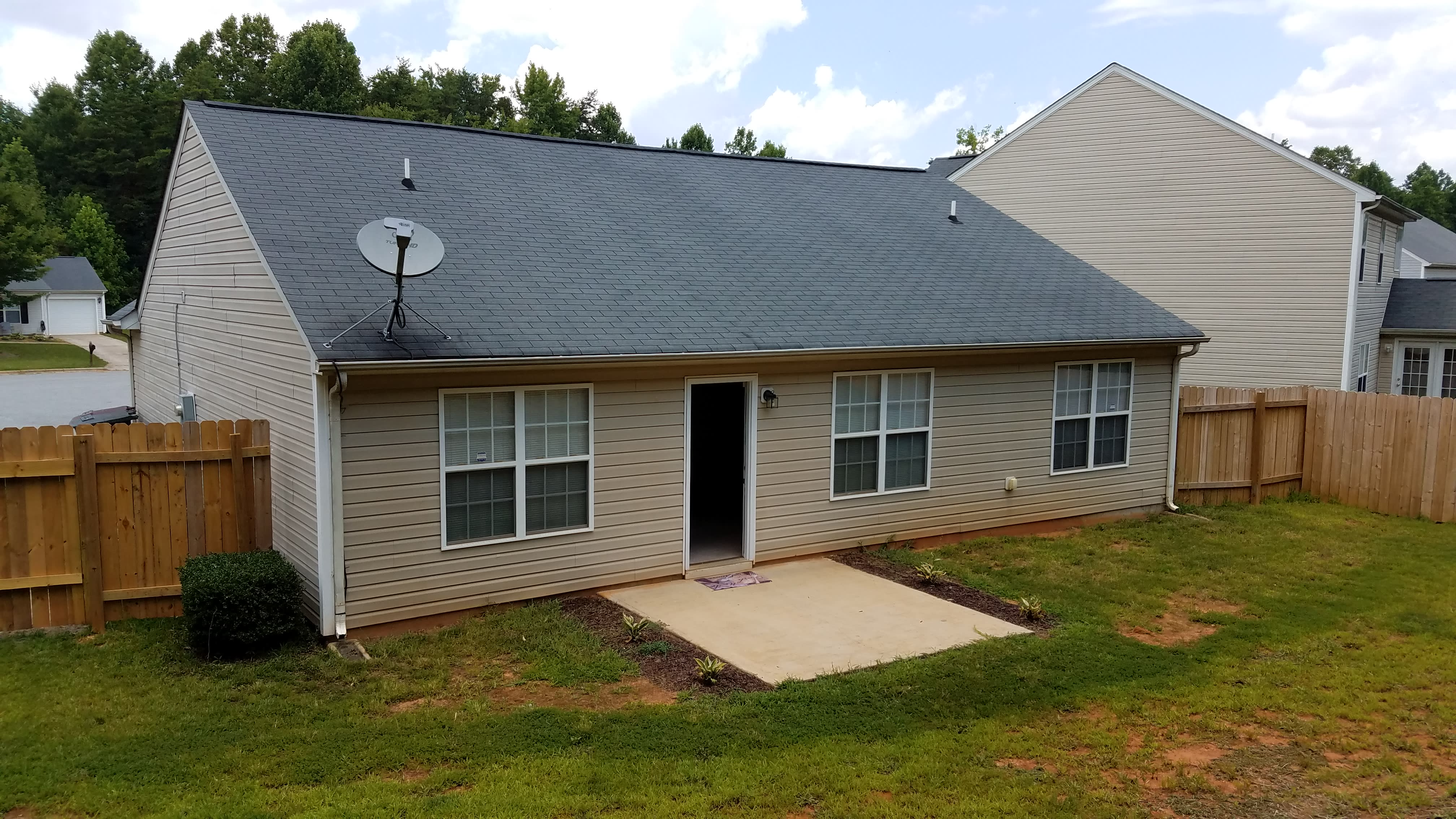 210 Kinnley Ct – photo 5
