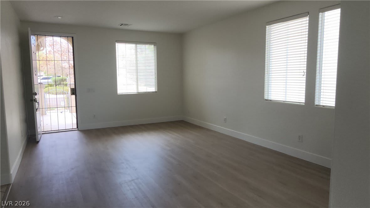 468 Lacabana Beach Drive – photo 2