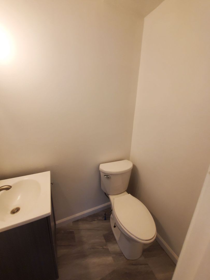 3 Bedroom Single Family – photo 5