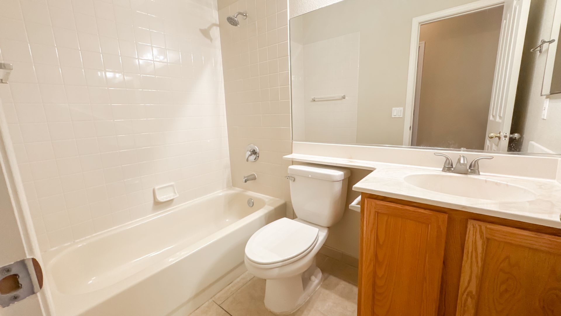 Summerlin North Single Story 3 Bedroom Home With Covered Patio – photo 4