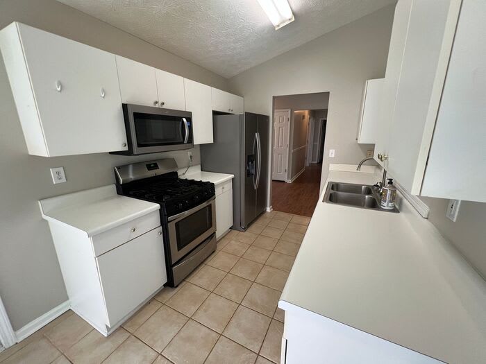 3770 Oak Park Drive – photo 4
