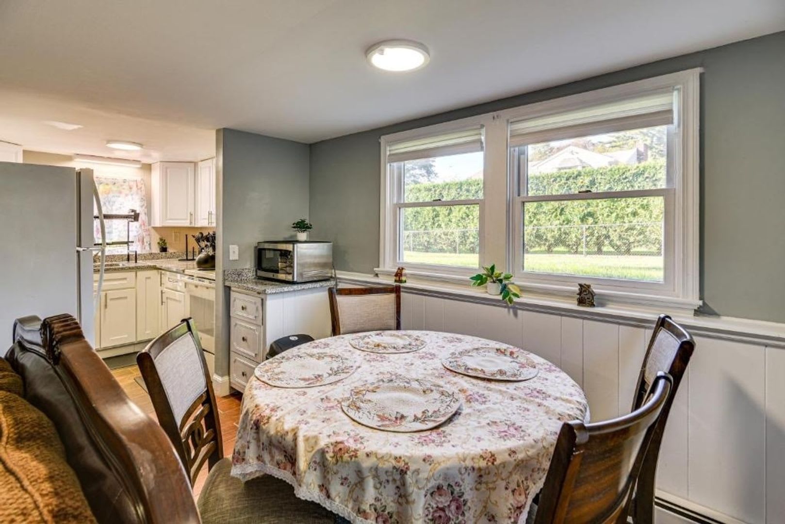 Charming 1BR House in South Easton – photo 3
