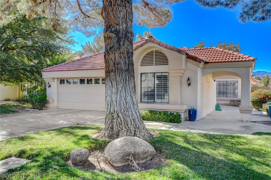 5429 Painted Sunrise Drive – photo 3