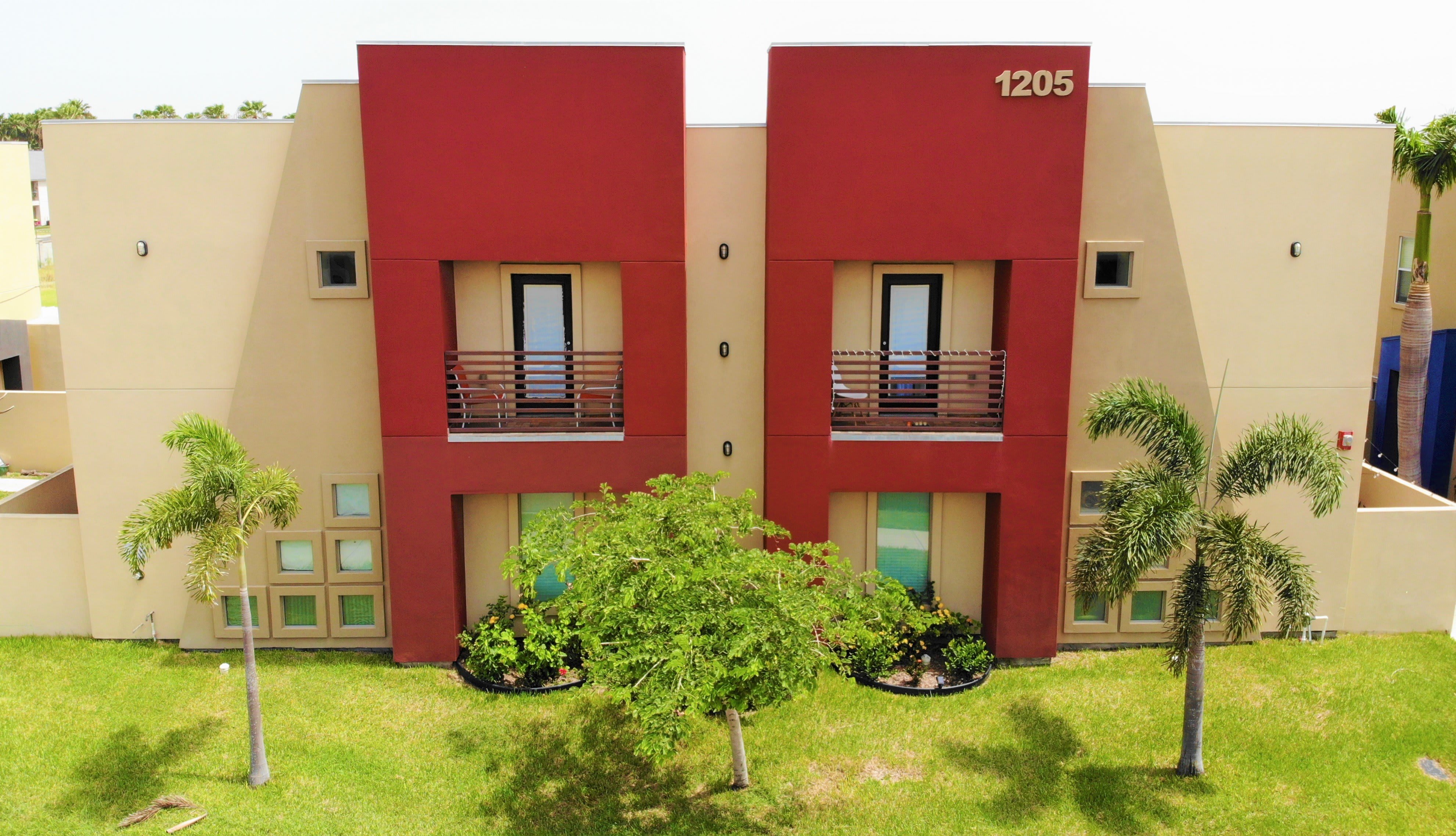 1205 E Daffodil Ave – photo 1