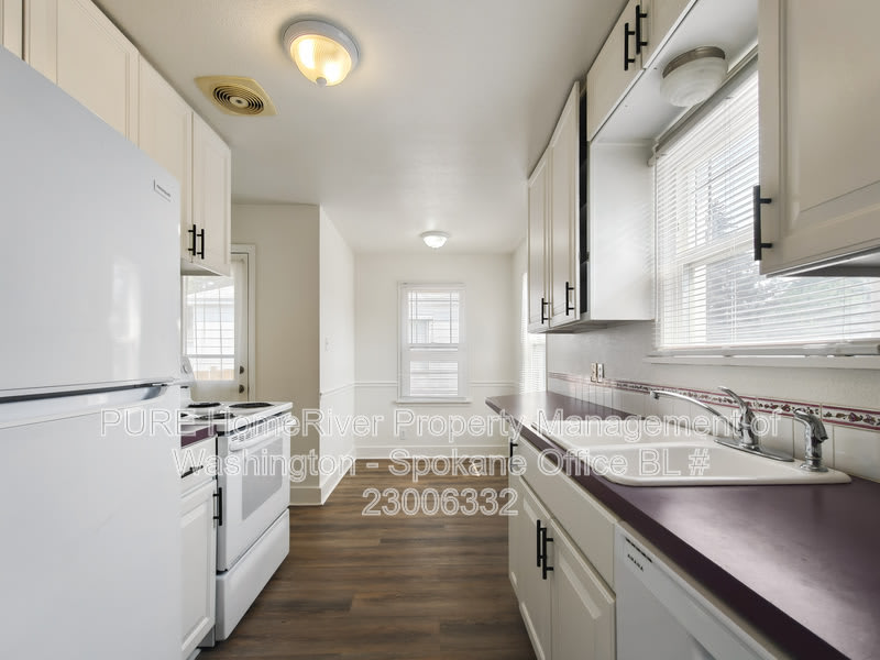 2214 W Buckeye Ave – photo 3