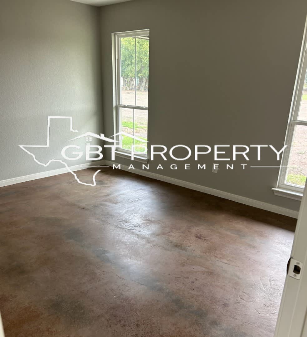 3 bed 2 bath House! – photo 5