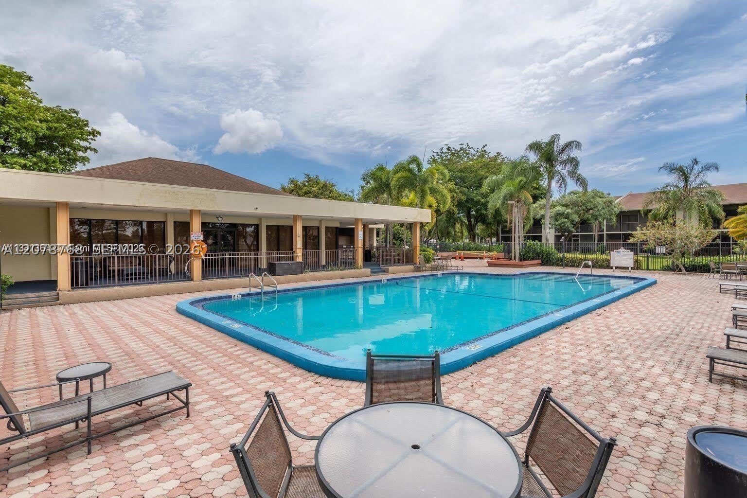 1258 S Military Trail – photo 4