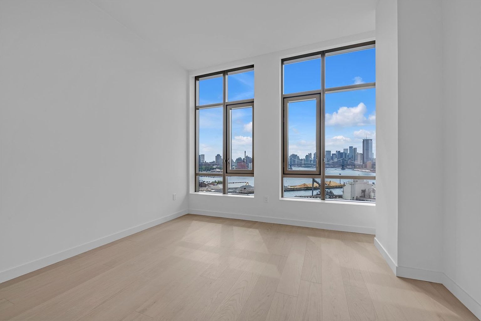 480 Kent Ave Apt 14C – photo 4
