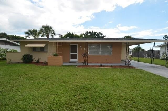 612 SHAMROCK Boulevard – photo 1
